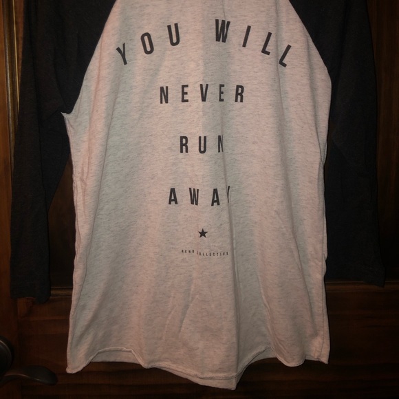 Rend Collective band tee-size extra small - Picture 2 of 5